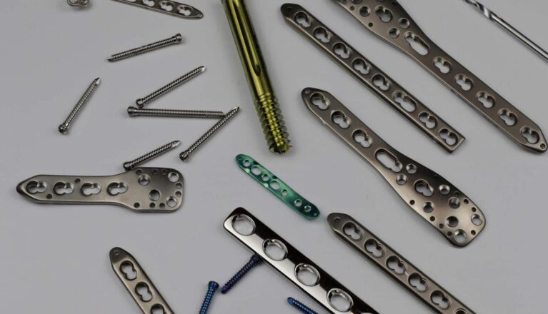 Materials of Orthopedic Implants